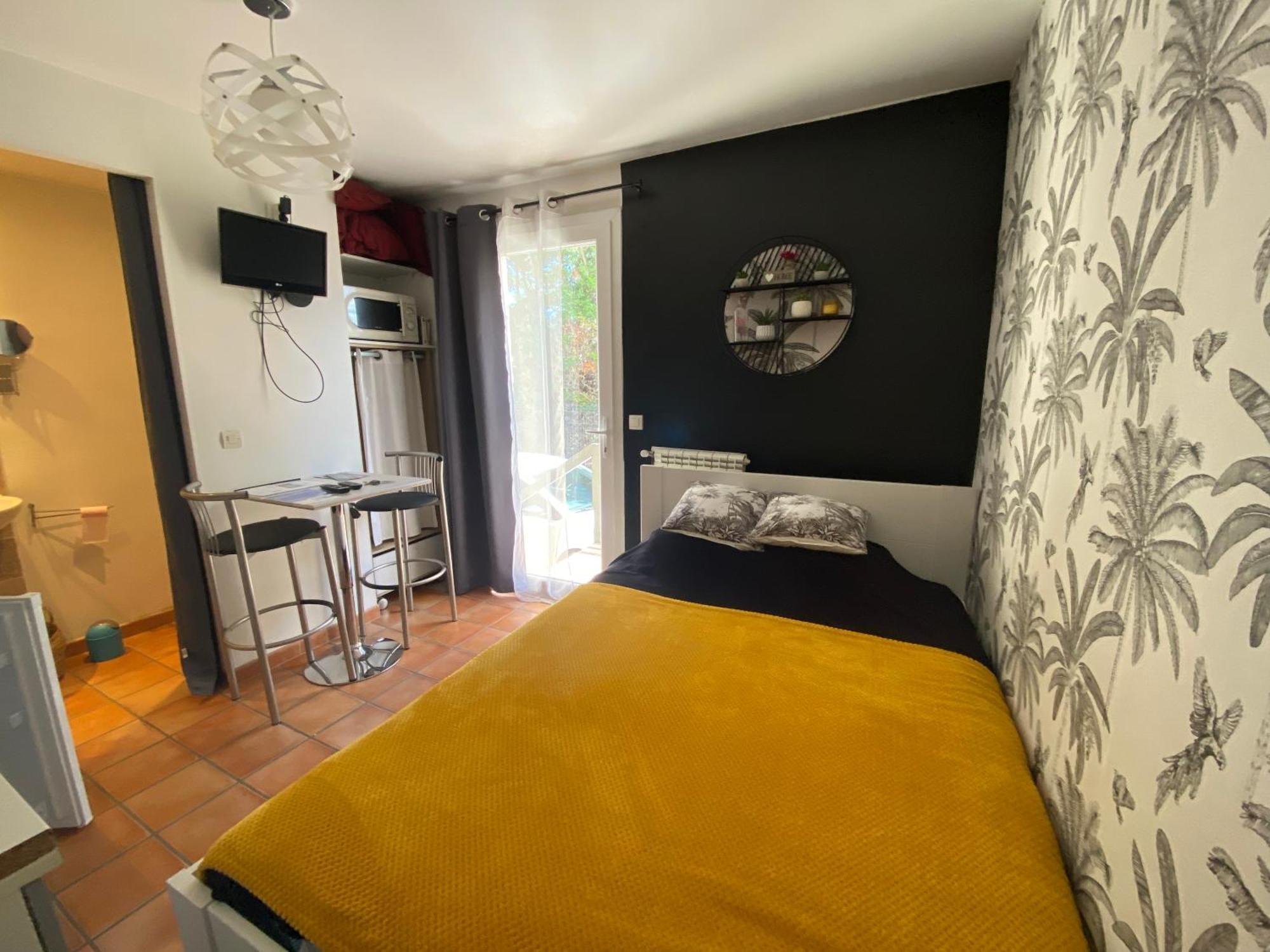 Pause Provencale Le Muy Apartment Luaran gambar